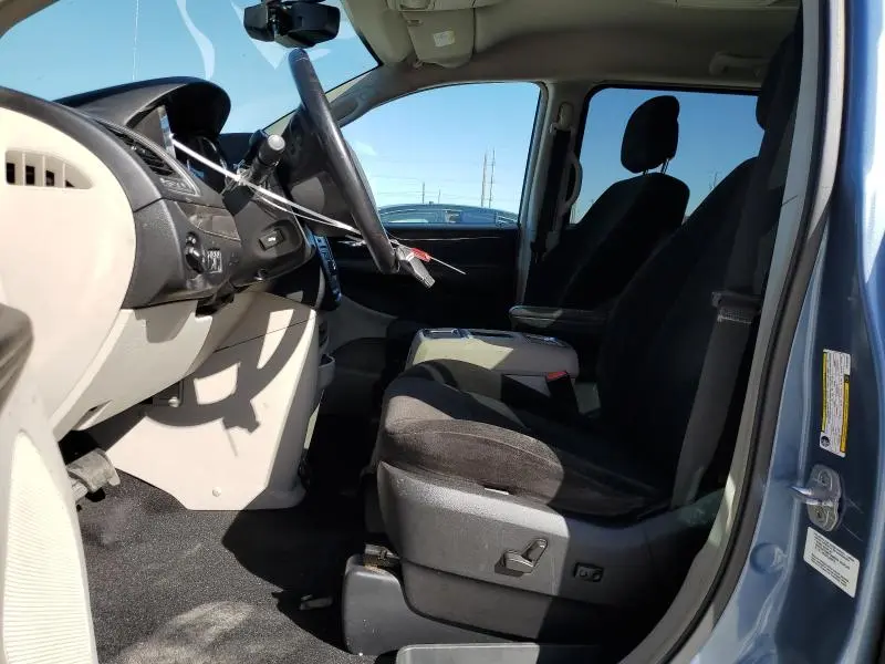 2012 CHRYSLER TOWN & COUNTRY TOURING  