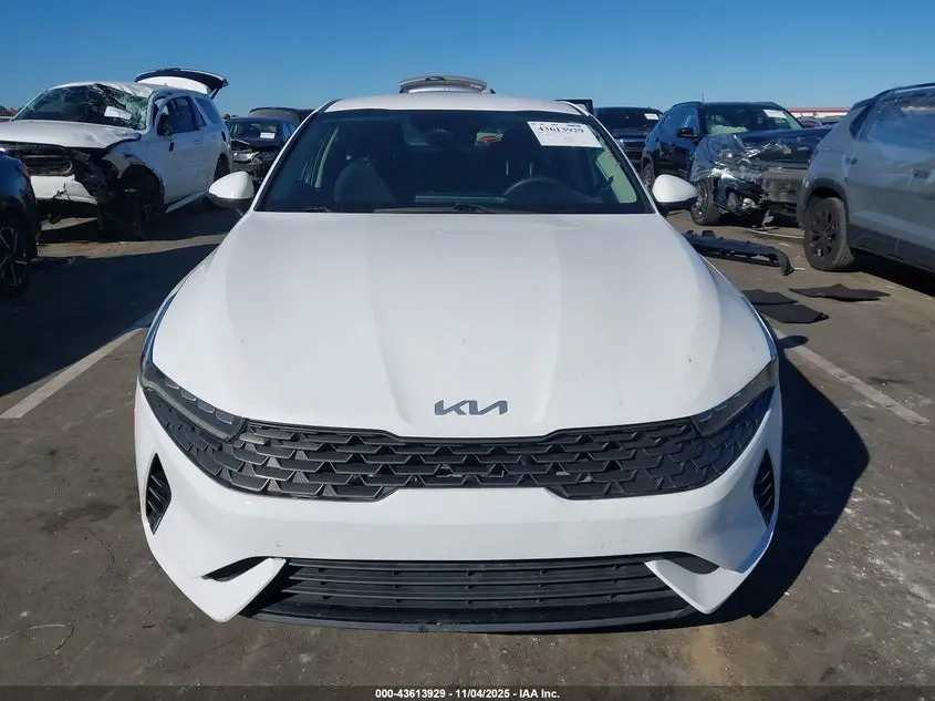 2022 KIA K5 LXS