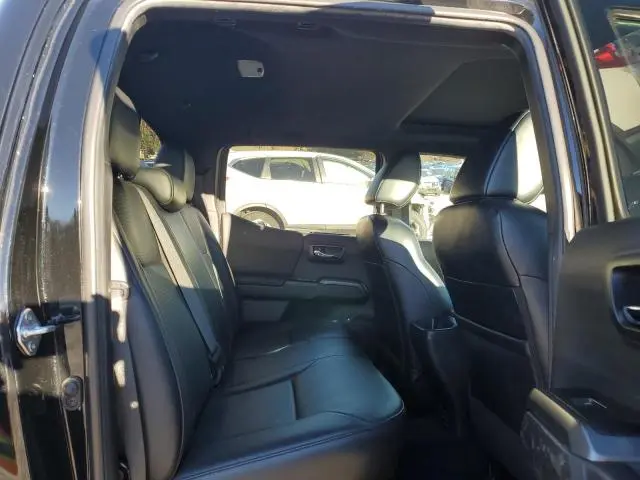 2022 TOYOTA TACOMA DOUBLE CAB  