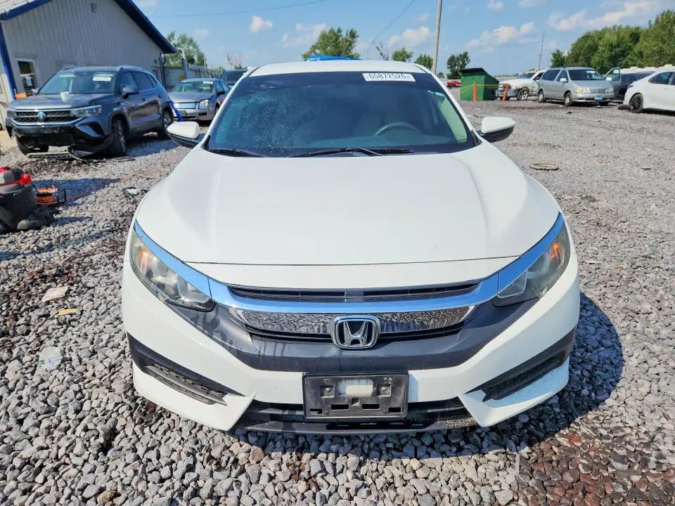 2016 HONDA CIVIC LX  