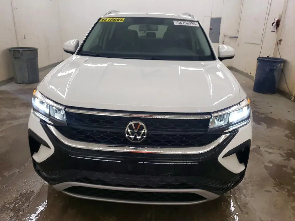 2022 VOLKSWAGEN TAOS SE  