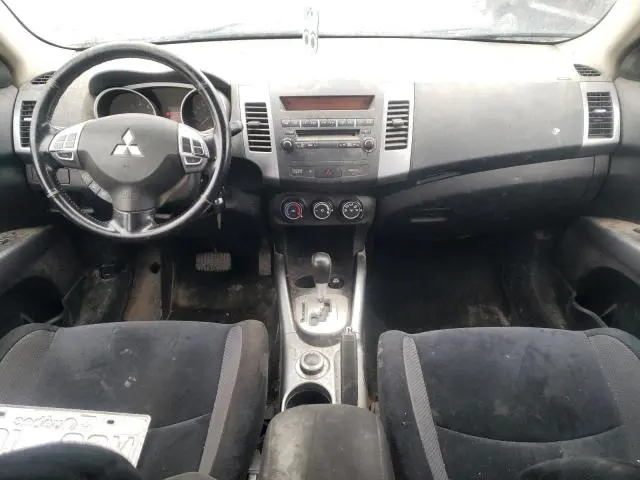 2013 MITSUBISHI OUTLANDER ES  