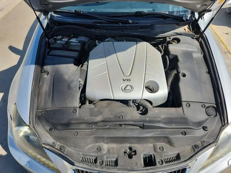 2011 LEXUS IS 350  