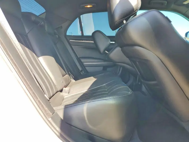 2018 CHRYSLER 300 S  