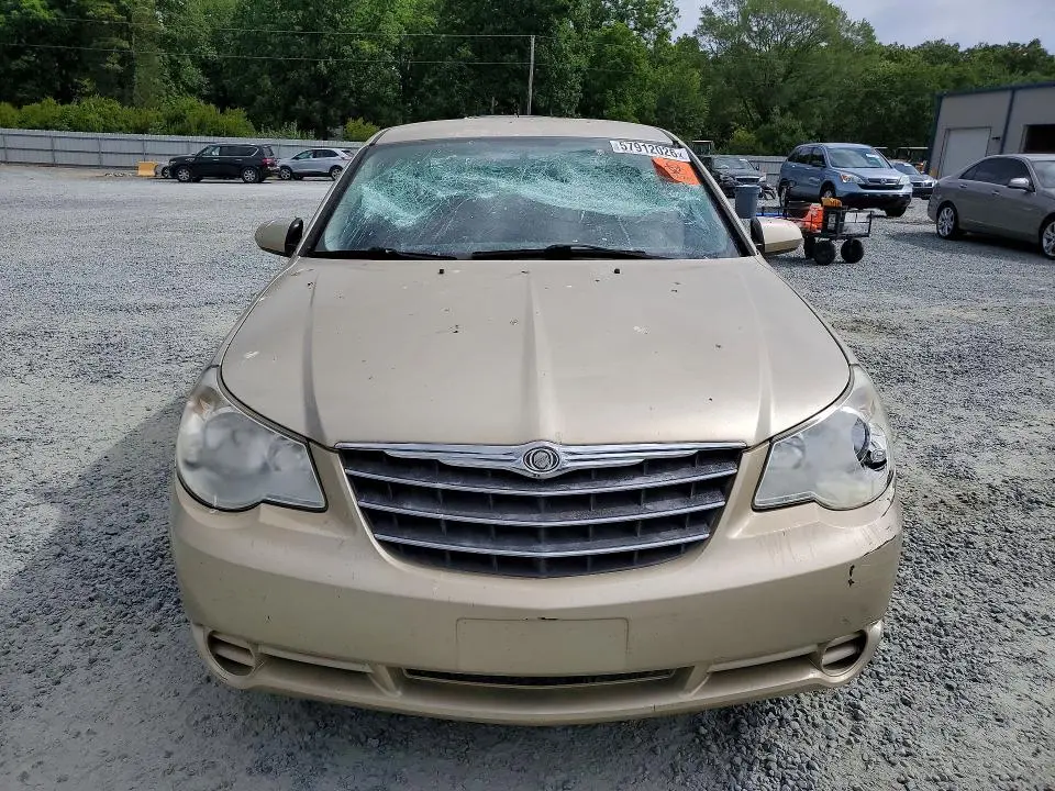 2010 CHRYSLER SEBRING LIMITED  