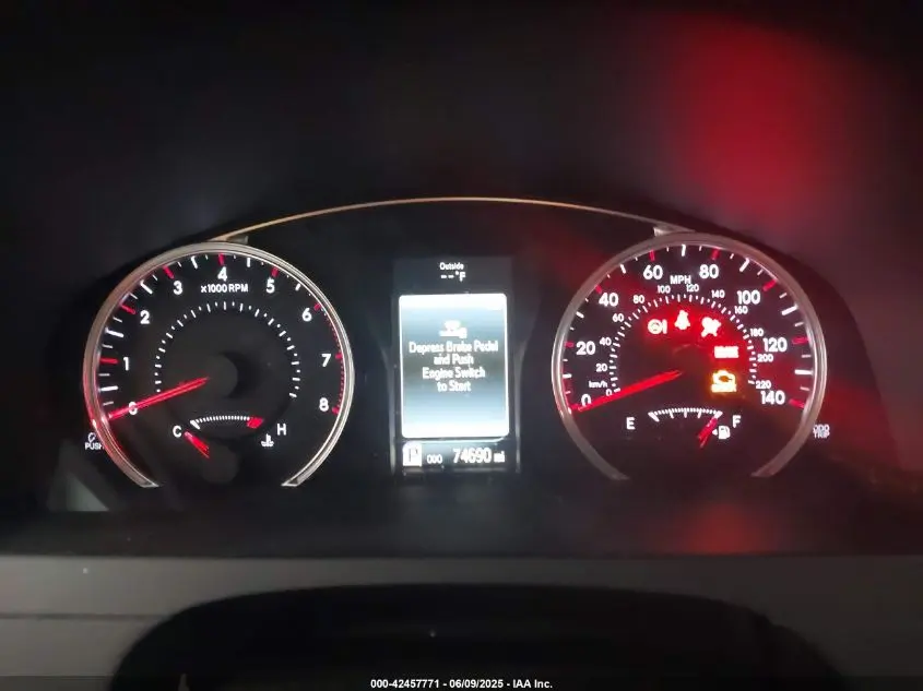 2015 TOYOTA CAMRY SE