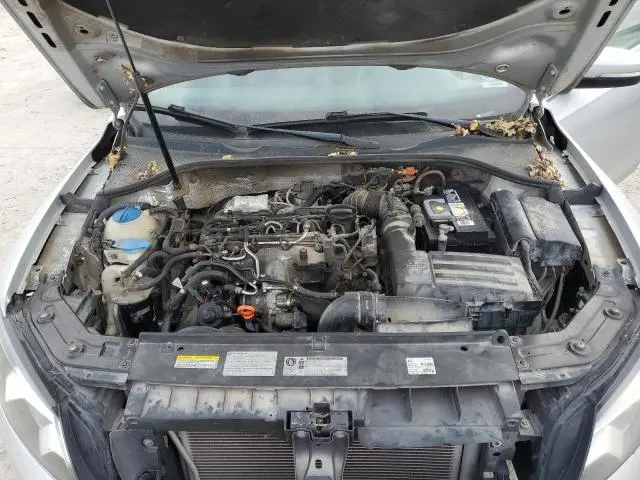 2013 VOLKSWAGEN PASSAT SEL