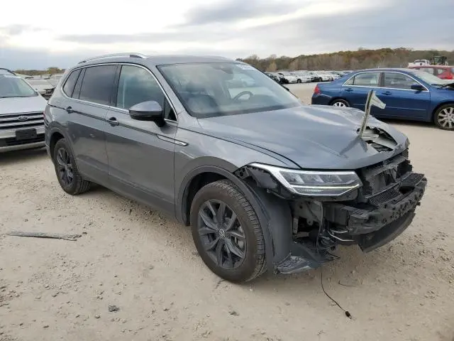 2024 VOLKSWAGEN TIGUAN SE  