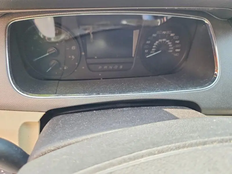 2017 FORD TAURUS SE  
