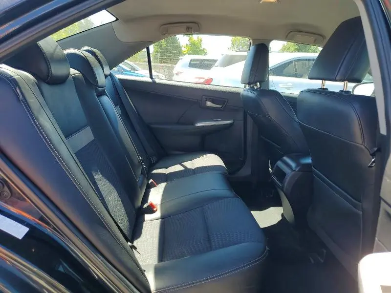 2013 TOYOTA CAMRY SE  
