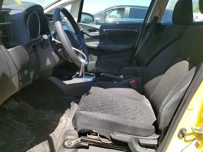 2015 HONDA FIT LX  