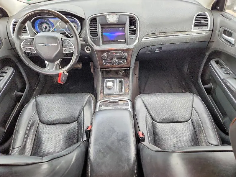 2018 CHRYSLER 300 LIMITED  