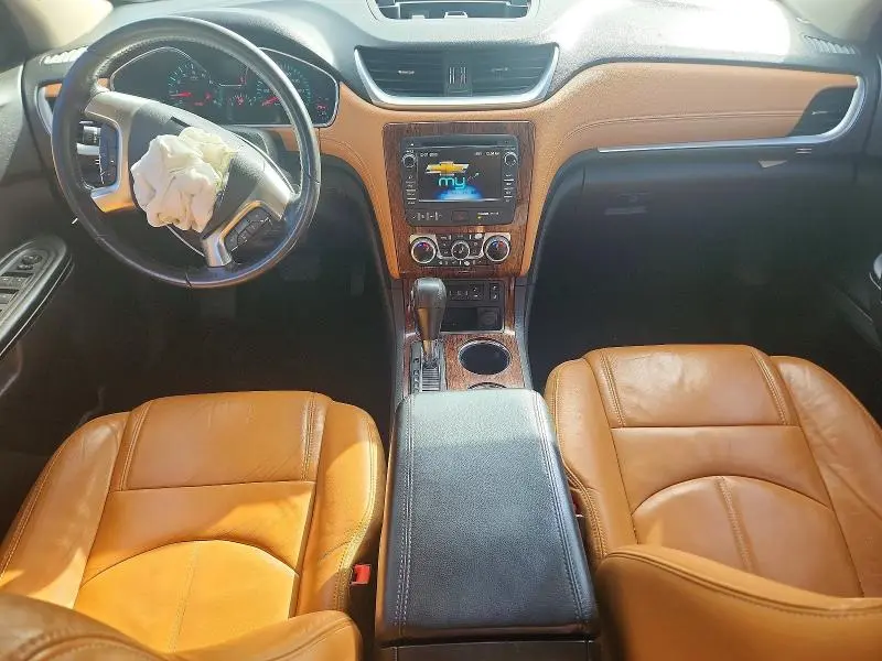 2013 CHEVROLET TRAVERSE LT  