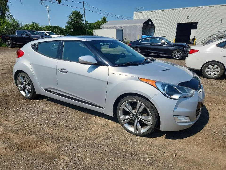 2013 HYUNDAI VELOSTER BASE  
