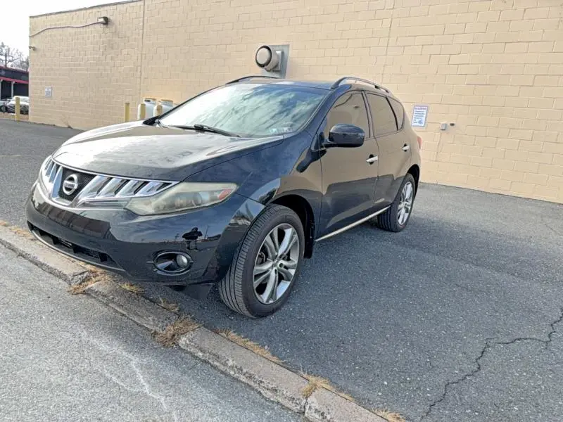 2010 NISSAN MURANO S  