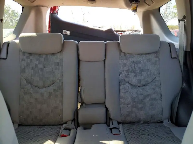 2011 TOYOTA RAV4 BASE  