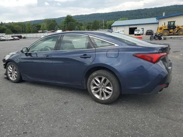 2019 TOYOTA AVALON XLE  