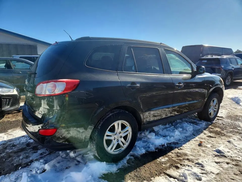 2011 HYUNDAI SANTA FE GLS  