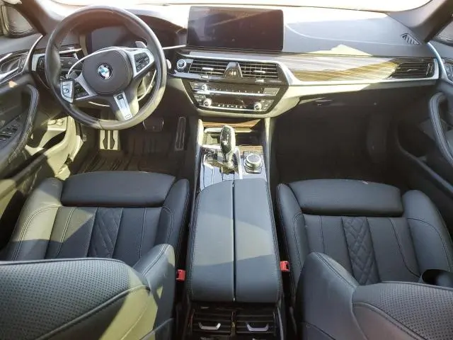 2022 BMW 540 XI  