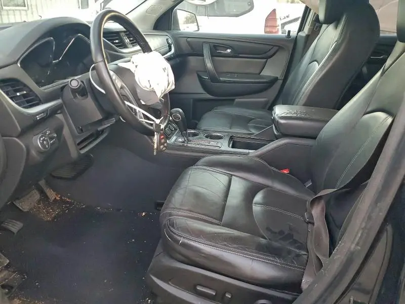 2015 CHEVROLET TRAVERSE LT  