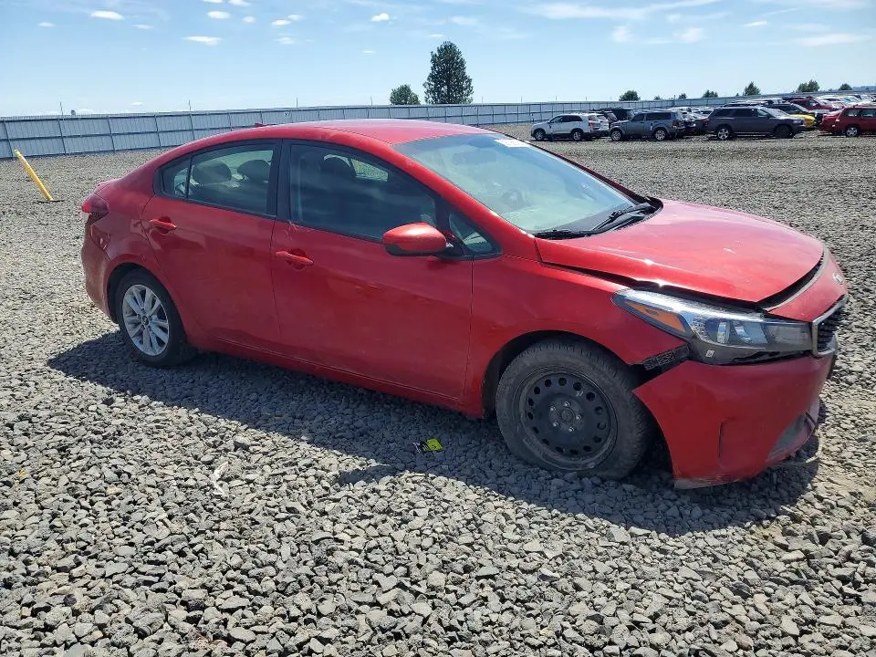 2017 KIA FORTE S  