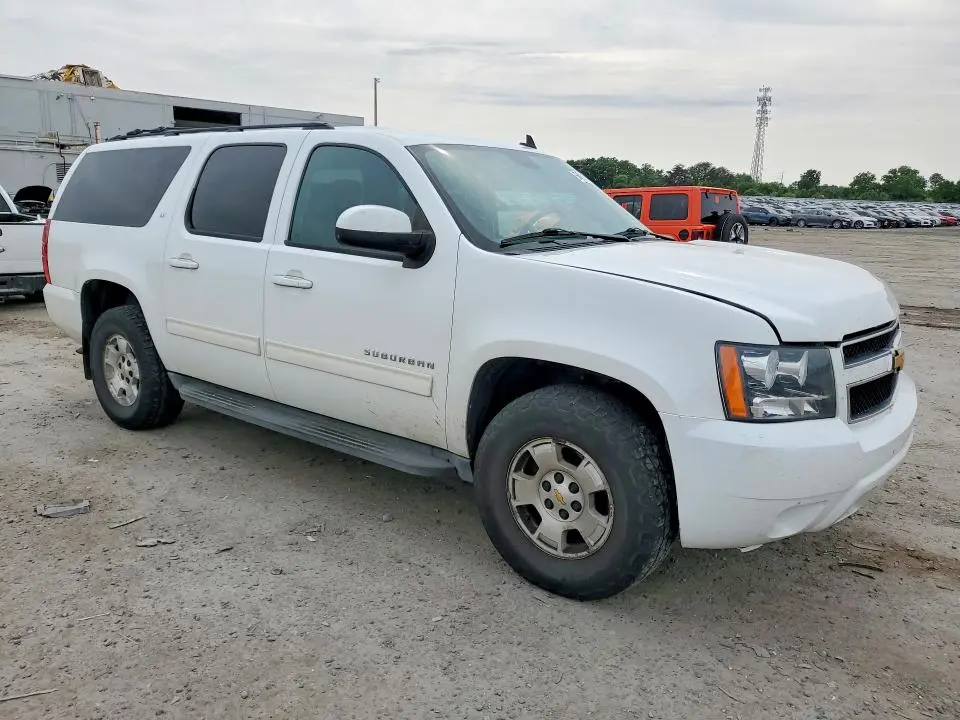 2013 CHEVROLET SUBURBAN K1500 LT  