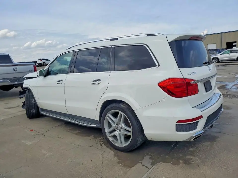 2016 MERCEDES-BENZ GL 550 4MATIC  