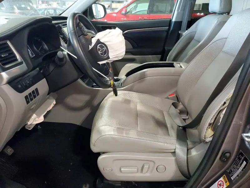 2018 TOYOTA HIGHLANDER LIMITED PLATINUM  