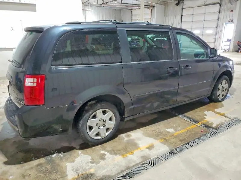 2010 DODGE GRAND CARAVAN SE  