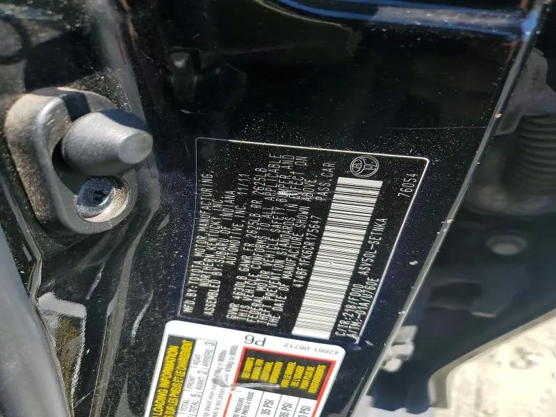 2012 TOYOTA CAMRY LE  