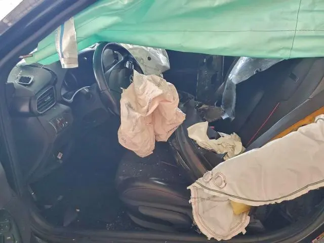 2020 HYUNDAI VELOSTER BASE  
