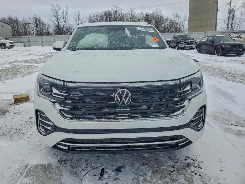 2024 VOLKSWAGEN ATLAS CROSS SPORT SEL R-LINE  