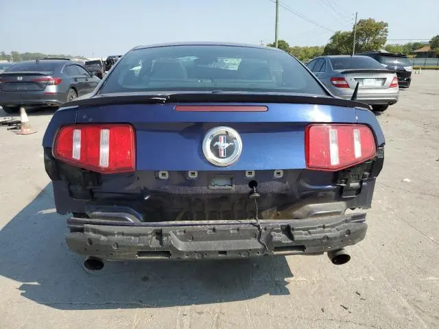 2011 FORD MUSTANG