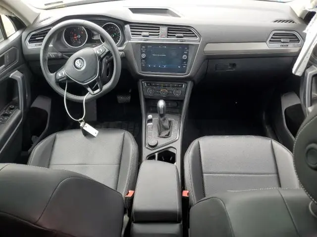 2021 VOLKSWAGEN TIGUAN SE  