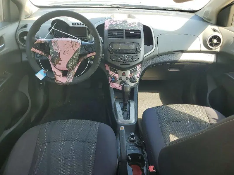 2013 CHEVROLET SONIC LT  