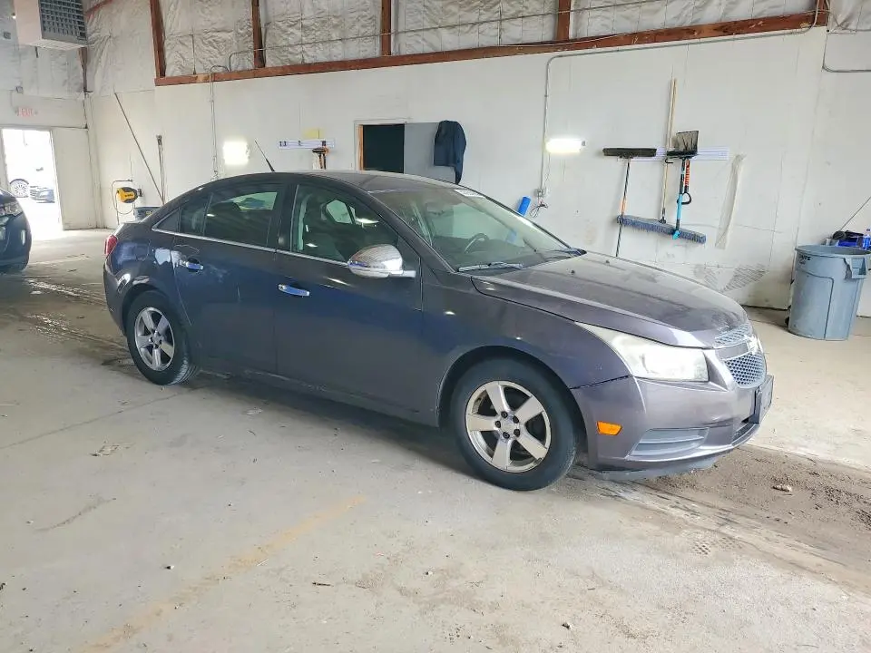 2011 CHEVROLET CRUZE LT  