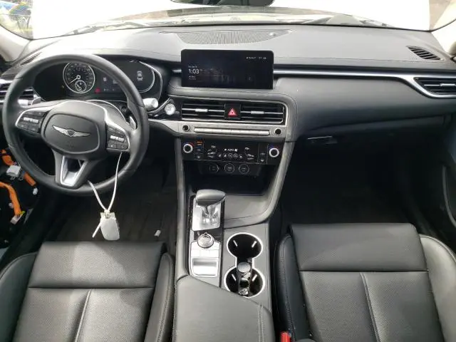 2025 GENESIS G70 BASE  