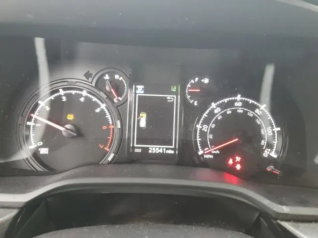2023 TOYOTA 4RUNNER SE  