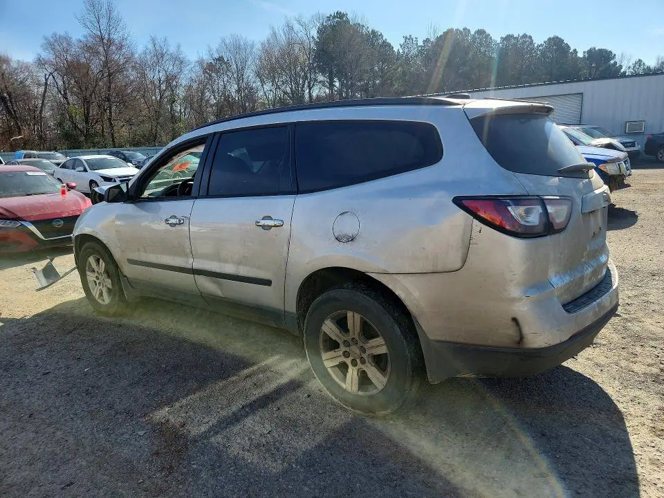 2016 CHEVROLET TRAVERSE LS  