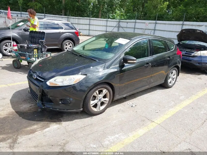 2014 FORD FOCUS SE