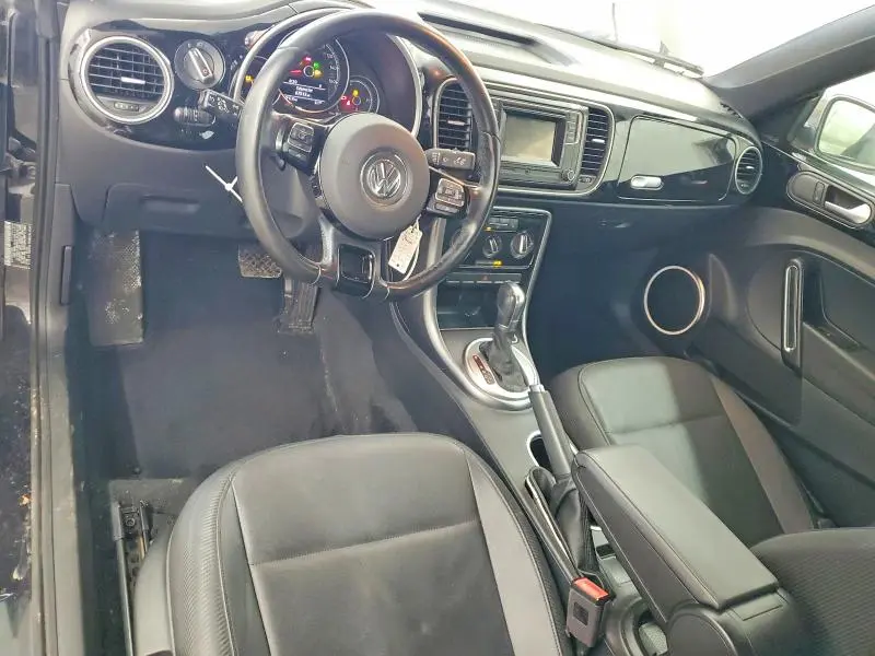 2018 VOLKSWAGEN BEETLE S  