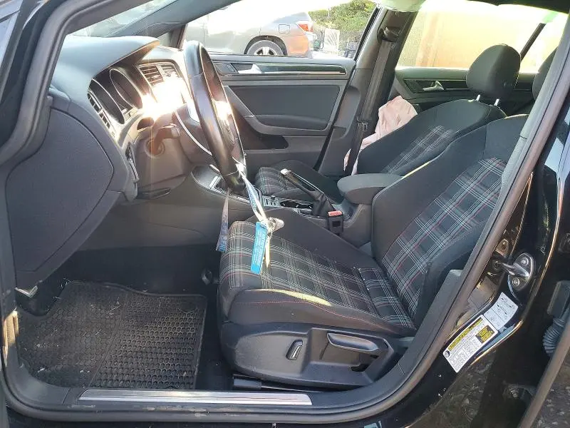 2017 VOLKSWAGEN GTI S  
