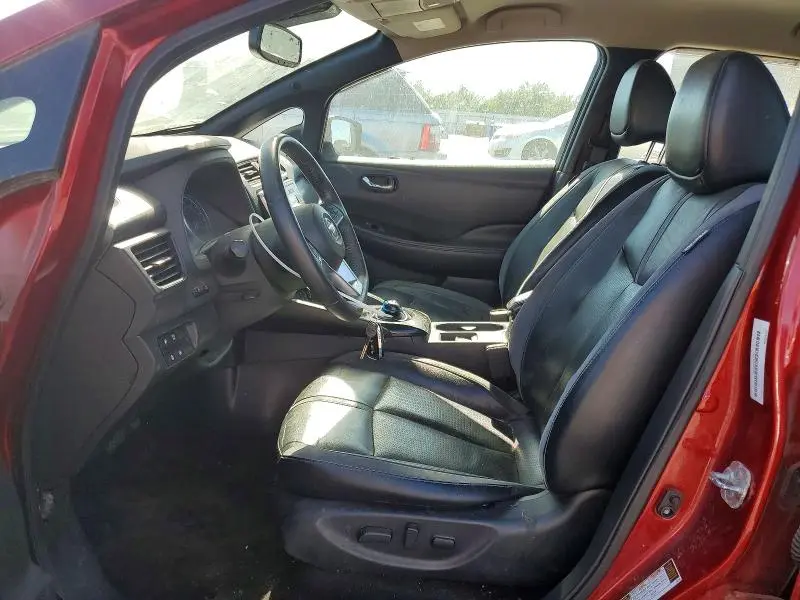 2018 NISSAN LEAF SL  