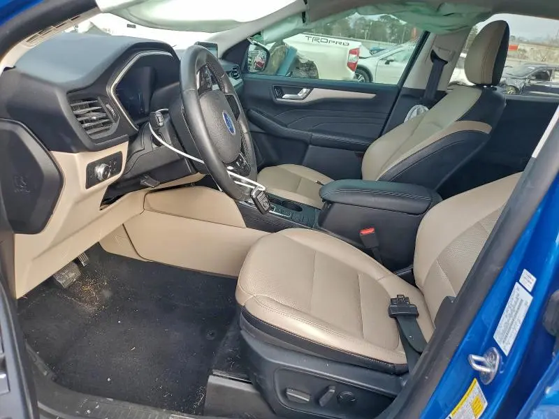2021 FORD ESCAPE SEL  