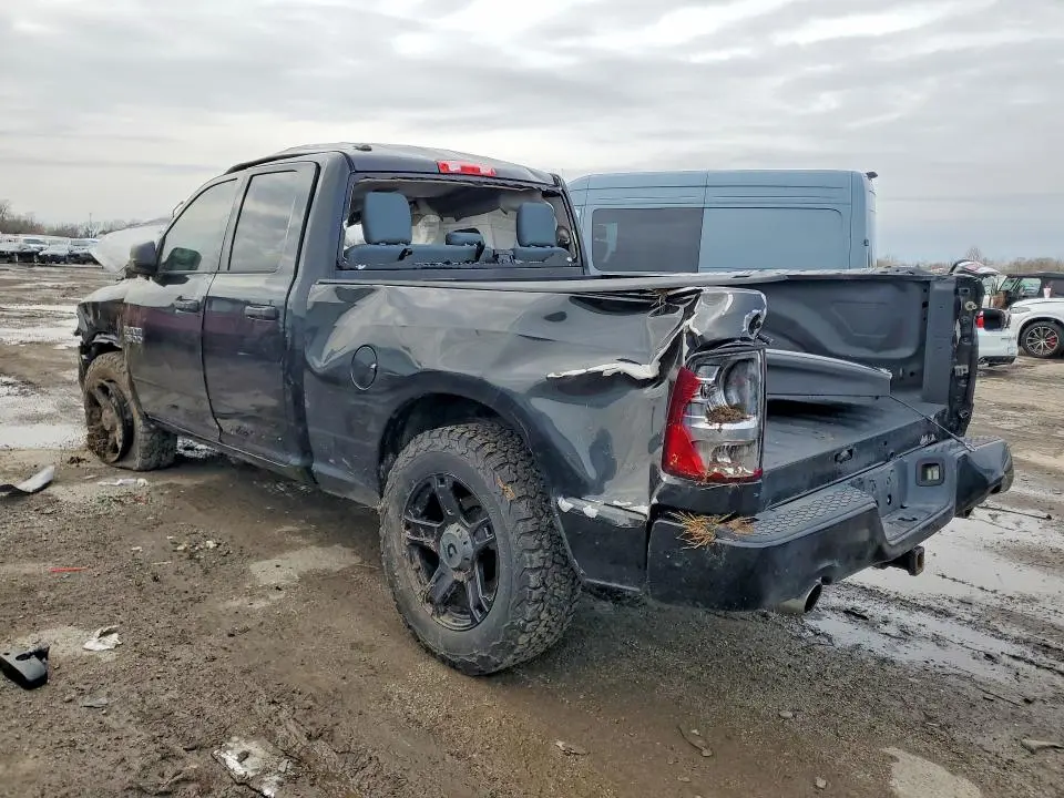 2016 RAM 1500 ST  