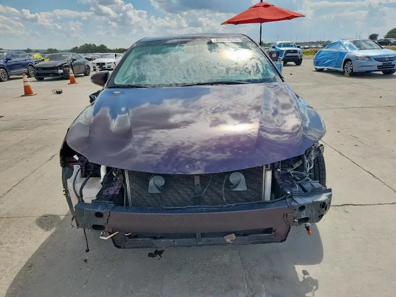 2016 TOYOTA AVALON XLE  