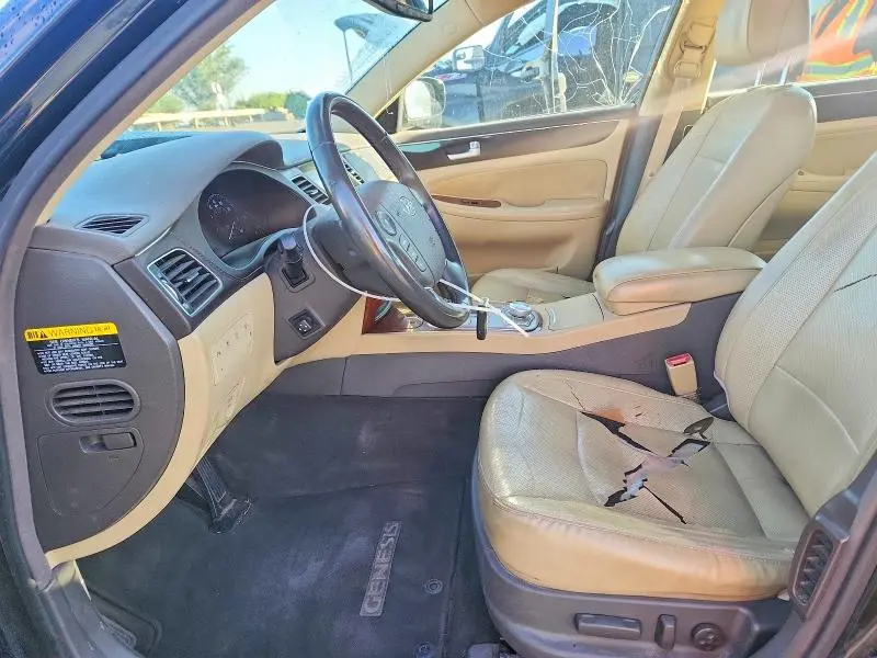 2013 HYUNDAI GENESIS 3.8L  