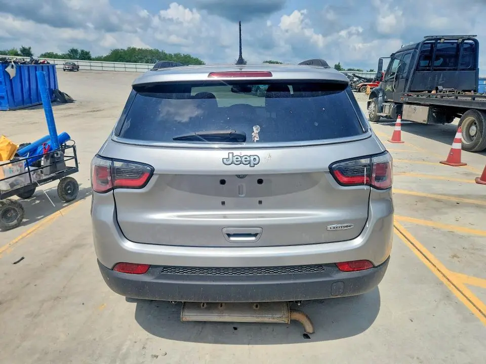 2017 JEEP COMPASS LATITUDE  