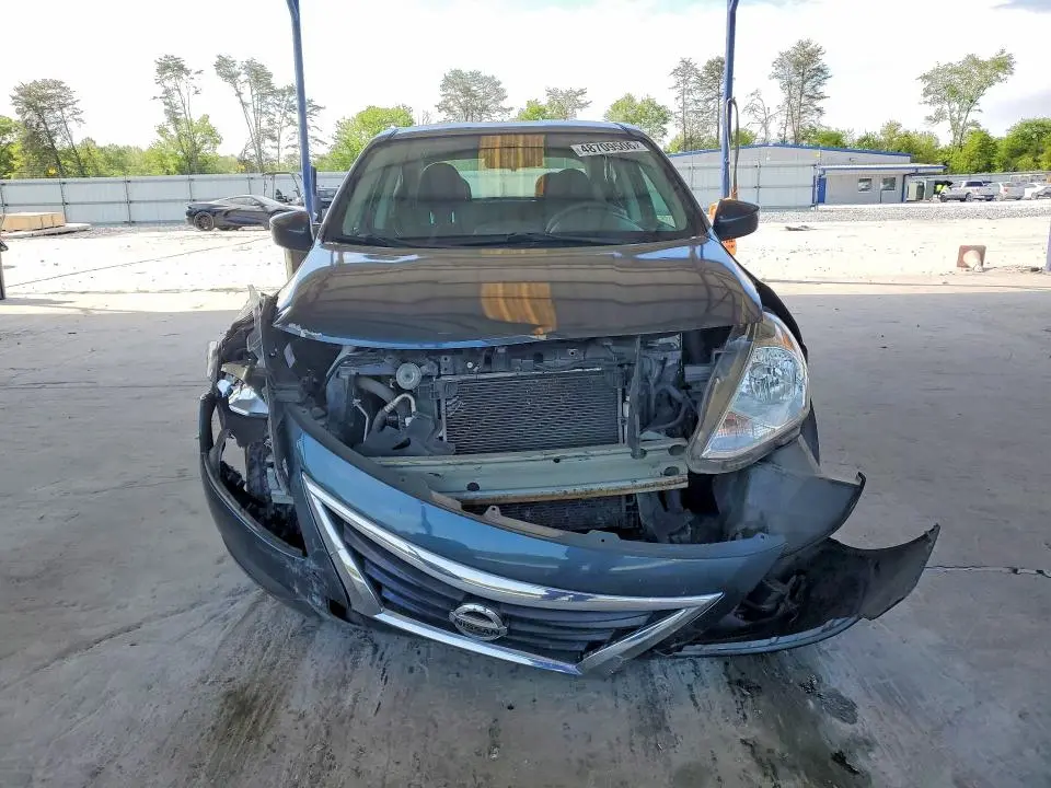 2016 NISSAN VERSA 1.6 SV  