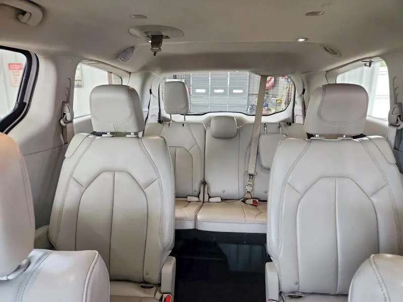 2017 CHRYSLER PACIFICA TOURING L  